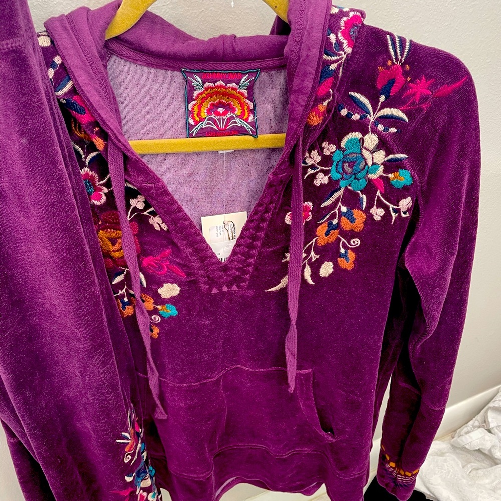 Johnny Was Tinasha purple velour hoodie with matching pants set.